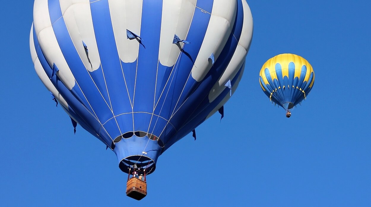 hot air balloon rides as mother's day gifts